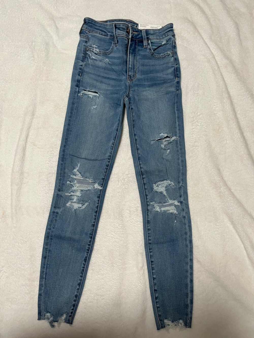 AE Women's Distressed High-Rise Jeggings- Medium Blue